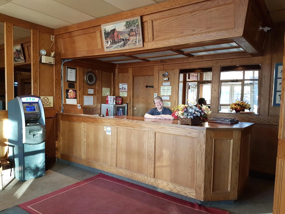 Beaver Hotel North Battleford Extérieur photo
