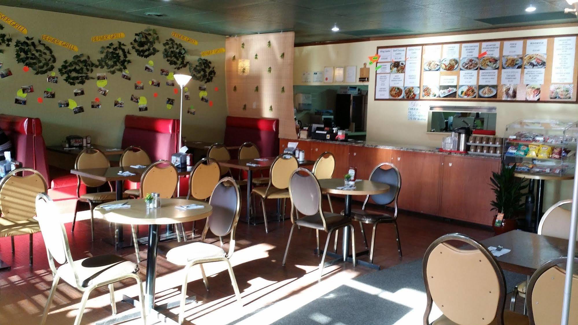 Beaver Hotel North Battleford Extérieur photo